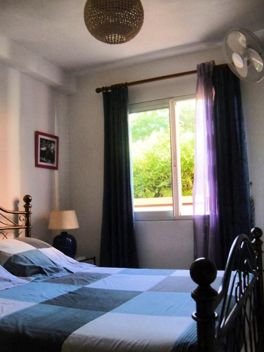 Du Cote De Sainte-Anne Apartment Luaran gambar